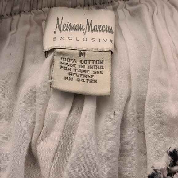 Neiman Marcus Skirt-Size M - Picture 2 of 2